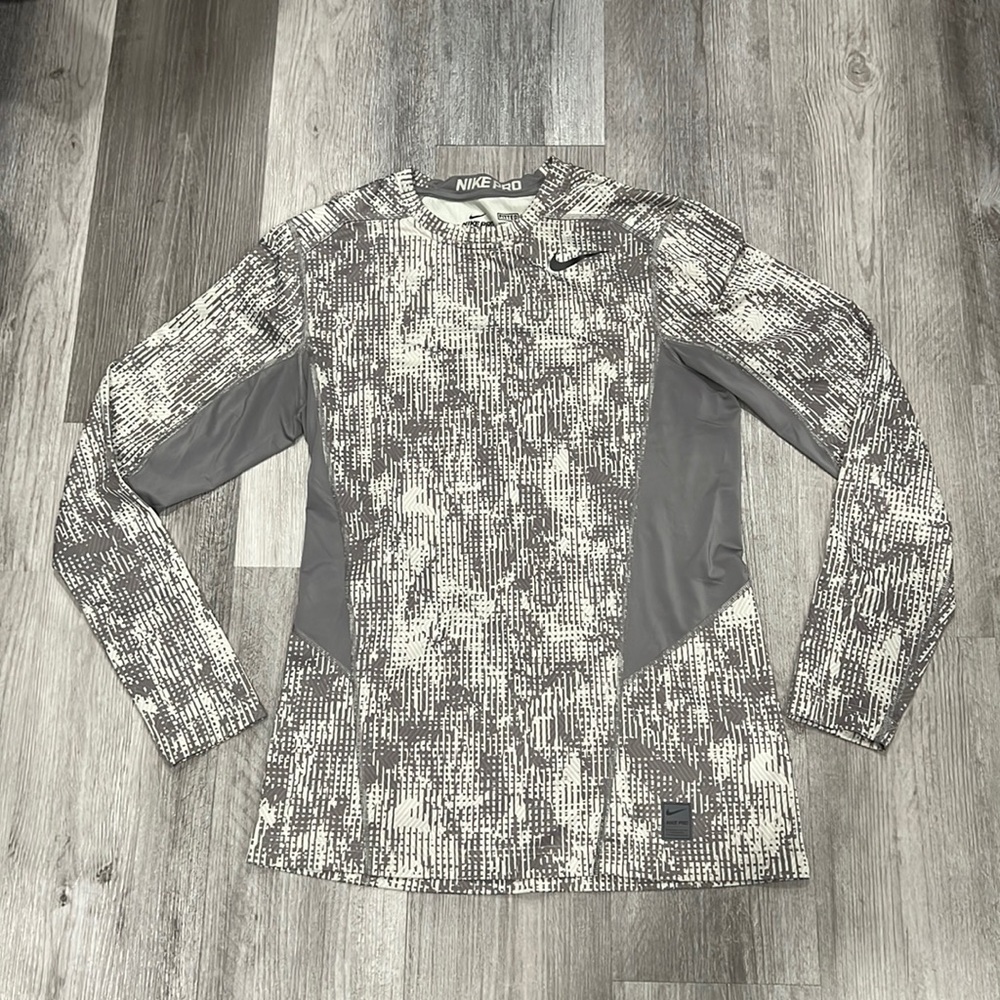 Nike Pro Dri-Fit Fitted long sleeve shirt, size M